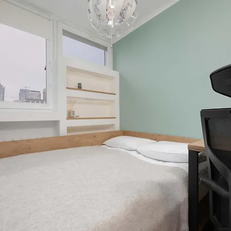 Elegant Pereca Ideal For Remote Work In Centre By Renters *