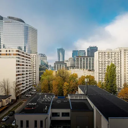 Elegant Pereca Ideal For Remote Work In Centre By Renters Varsóvia